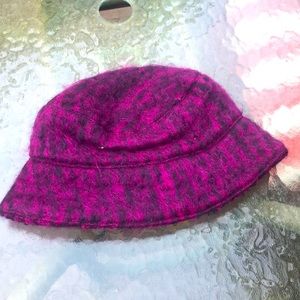Donegal design mohair/wool hat